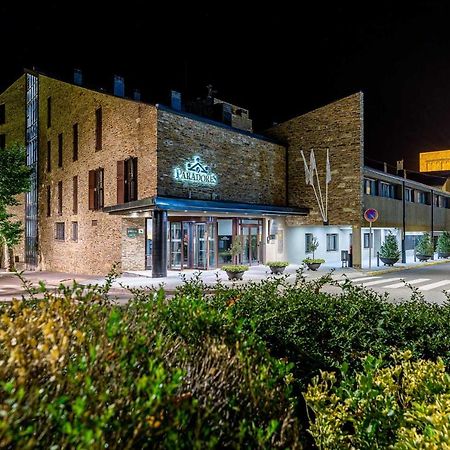 Parador De Сео-де-Уржель Экстерьер фото
